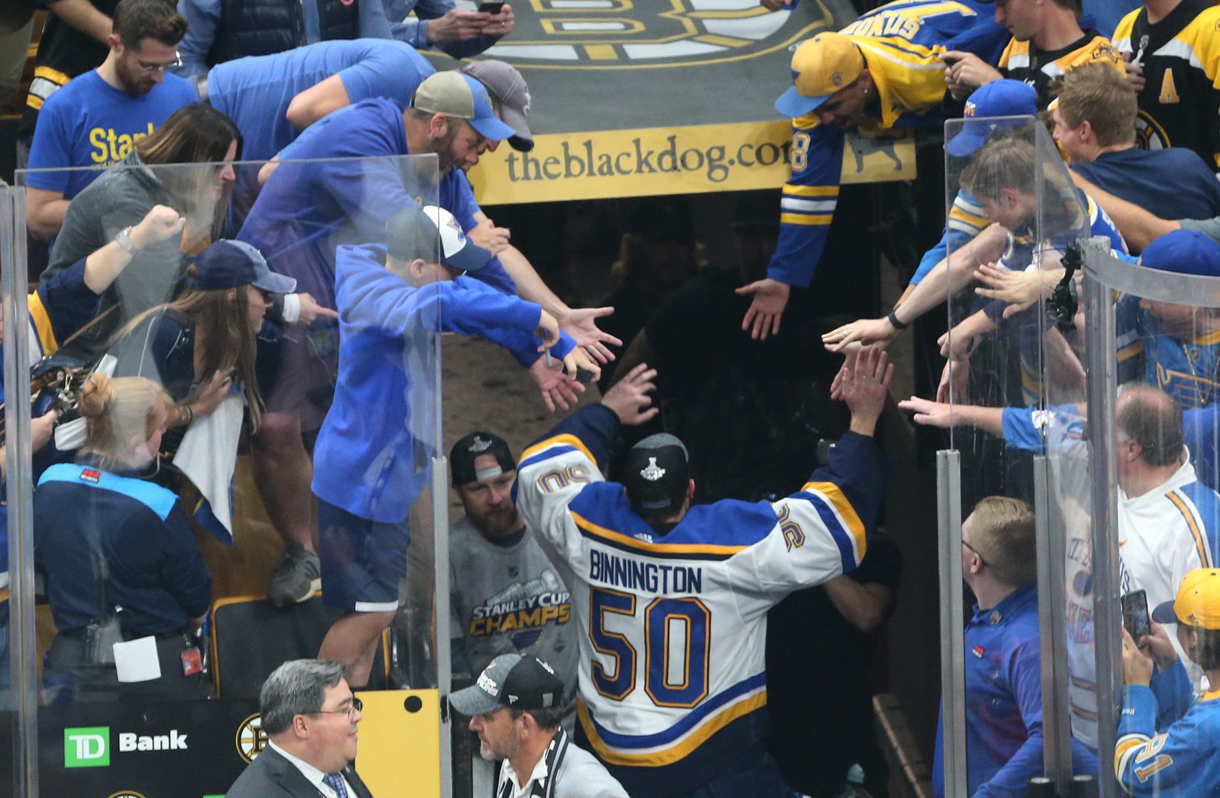 It's all or nothing for the Blues in Game 7